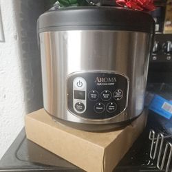 Aroma Rice Cooker