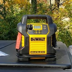 DeWalt Jump Box