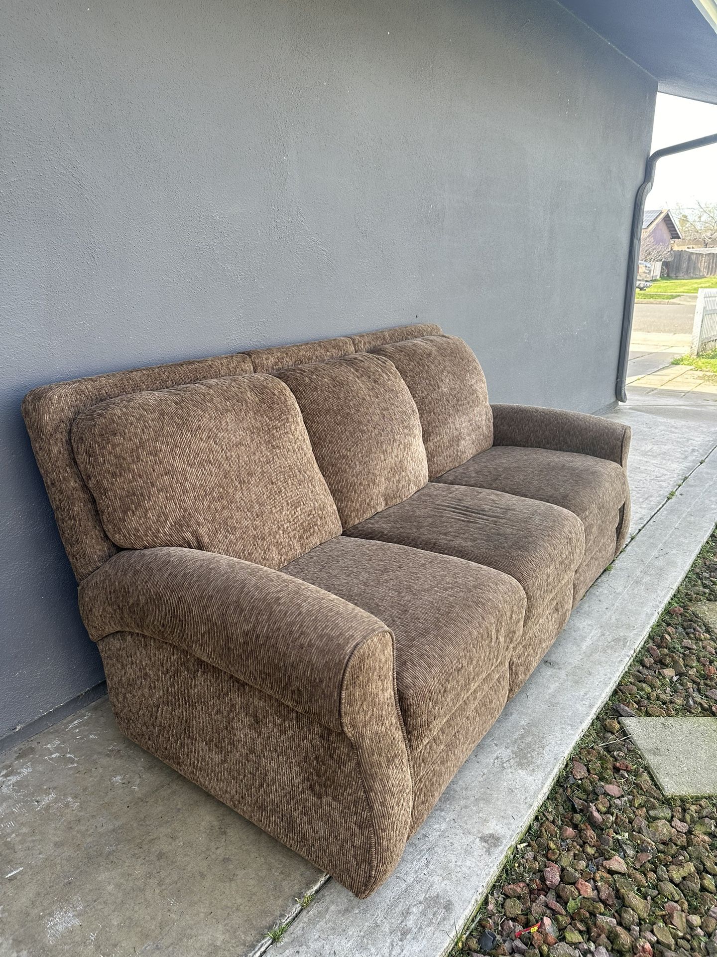 Recliner Sofa