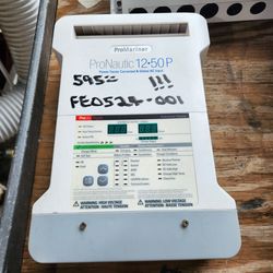 FE0524-001 ProNautic 1250P Battery Charger With Manual