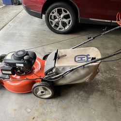 Husqvarna HD800HW – 22" Self‑Propelled Gas Mower (Runs Great!)
