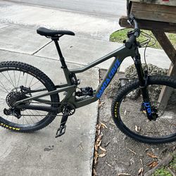 Mountain bike, Santa Cruz Mullet, carbon Size S