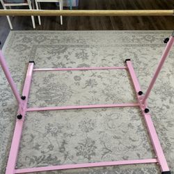 Adjustable Gymnastic Bar