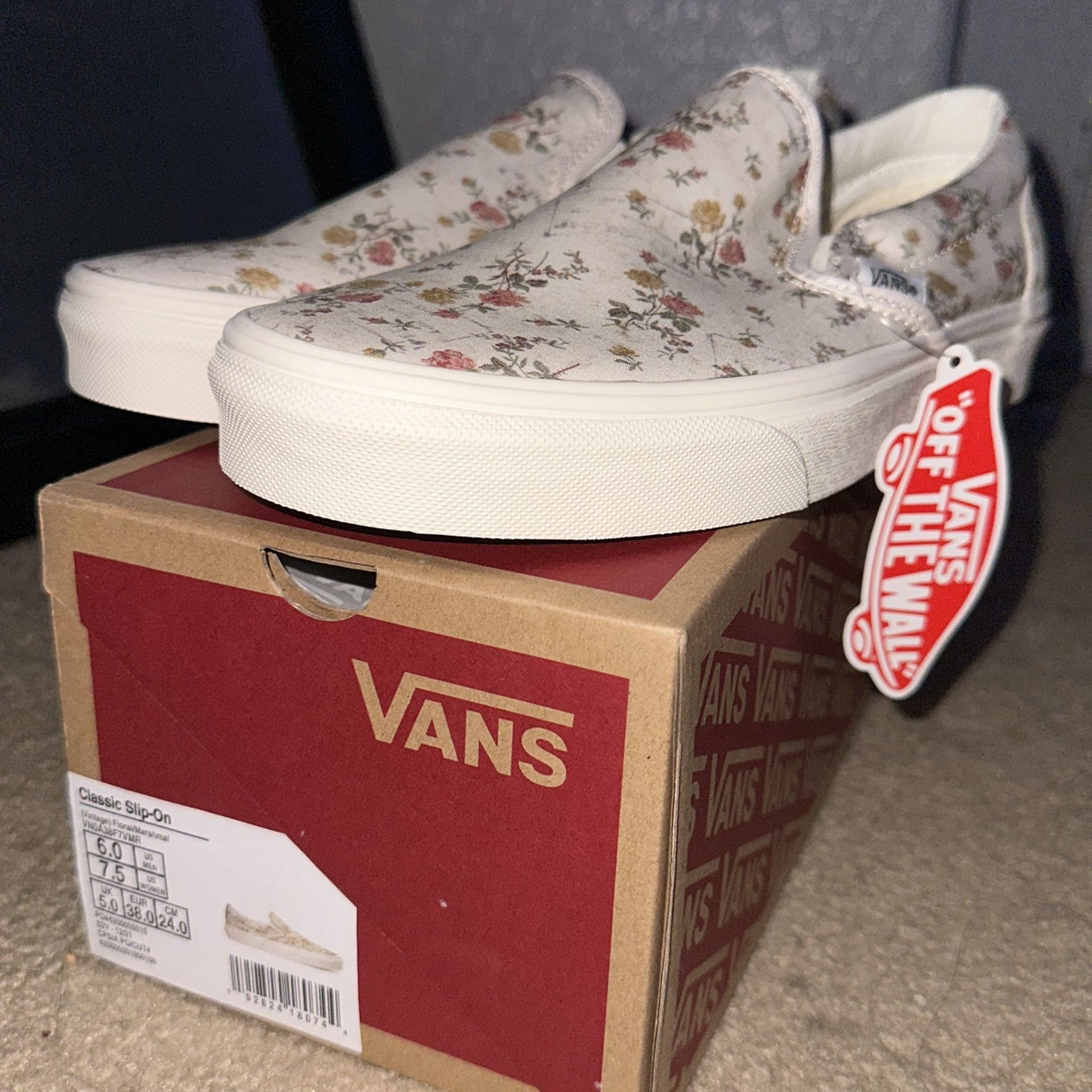 Vans slip on