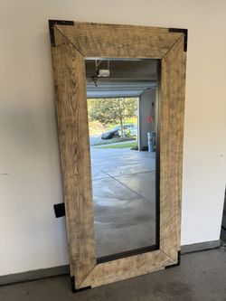 Mirror Indoor