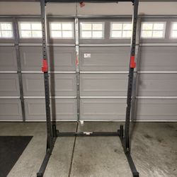 Power Rack with a pull-up bar 