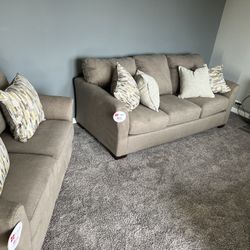 Sofas And Loveseat 