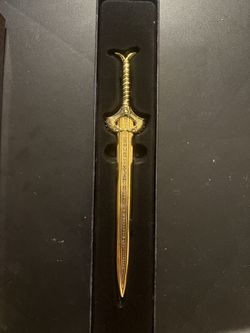 Wonder Woman Prop Replica Mini Sword