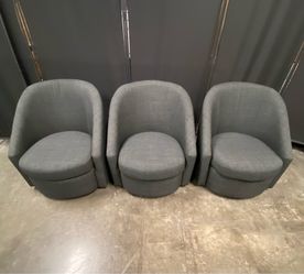 Simple Modern 360° Swivel Accent Chair, Living Room Chairs in Gray, Orange and Yellow
