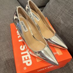 Silver Heels Size 7