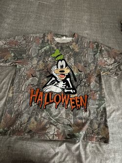 Halloween Goofy Skeleton shirt