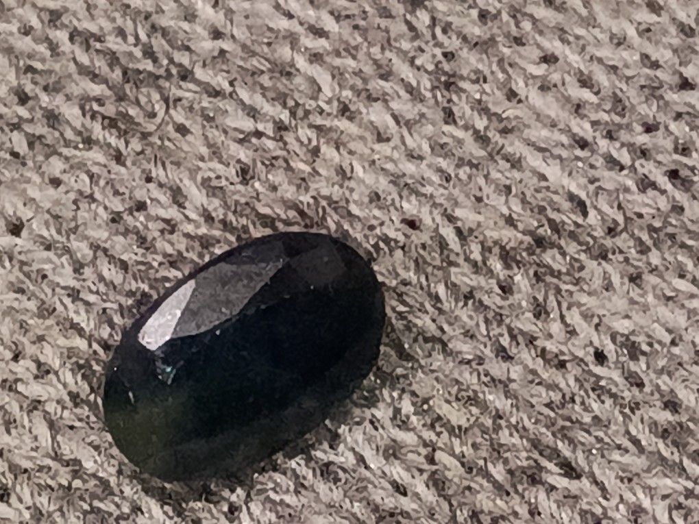 .5ct Oval Cut Natural Sapphire 
