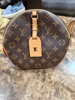Louis vitton purse