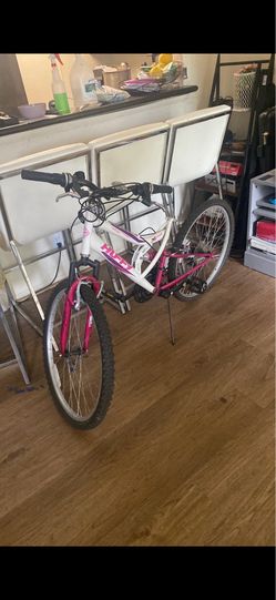 Bundle 4  bicycles