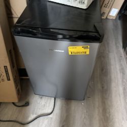 Mini Refrigerator 