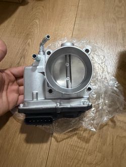 Throttle Body with Sensor for Nissan Altima 07-10 Rogue 08-13 Sentra