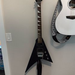 Jackson Flying V Guitar 