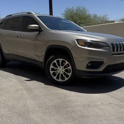 2019 Jeep Cherokee