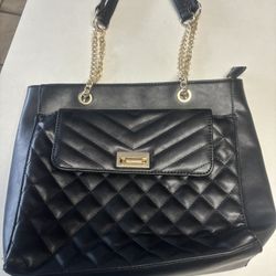 Aldo Quilted Black With Gold Chain Shoulder Bag