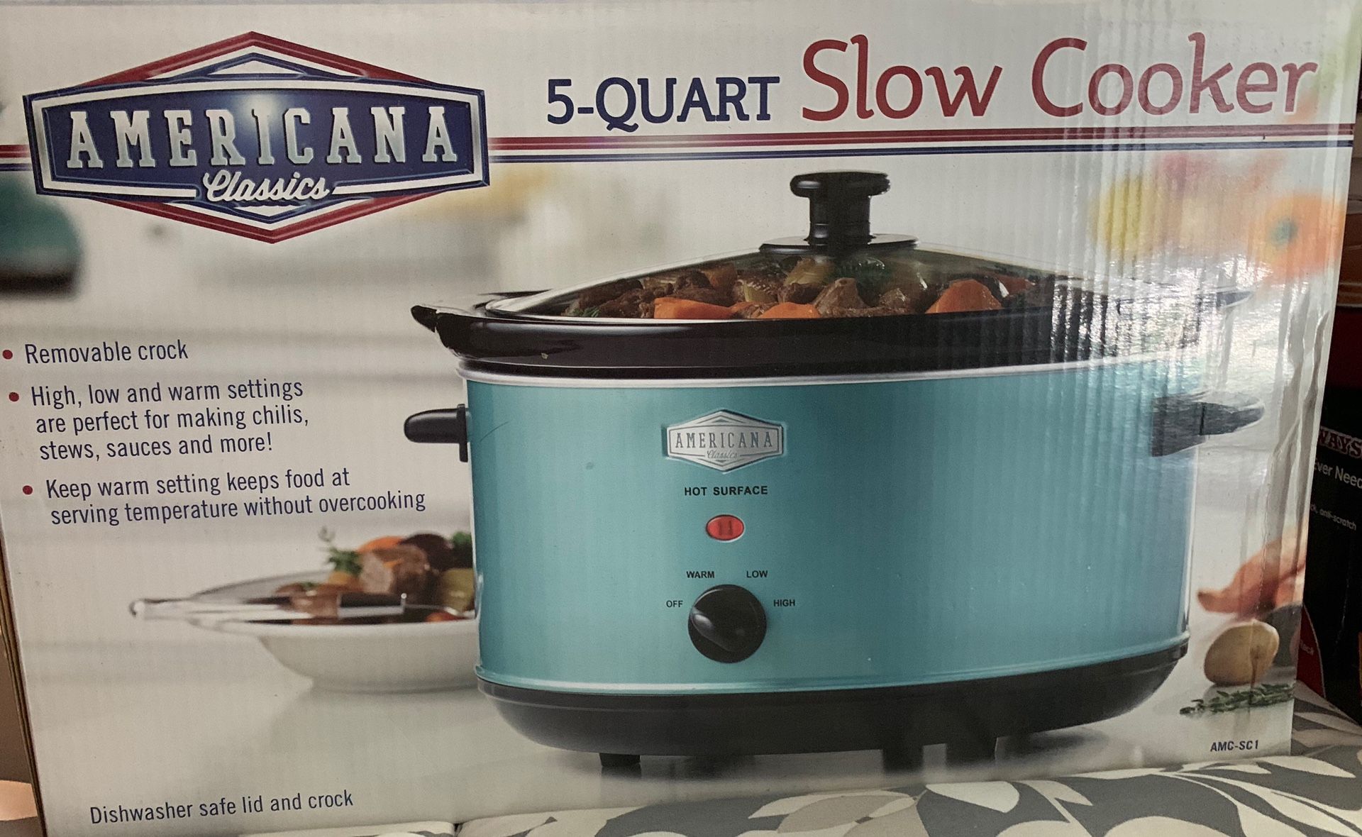 Slow cooker