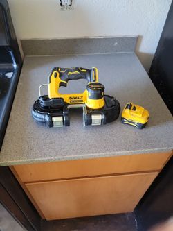 Dewalt Power Inverter 