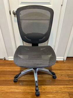 Black & Gray Mesh Office Chair – Armless Rolling Desk Chair