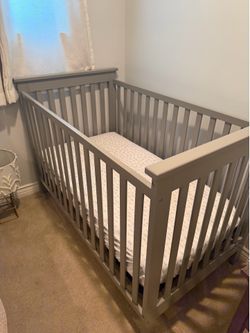 Crib with mattress