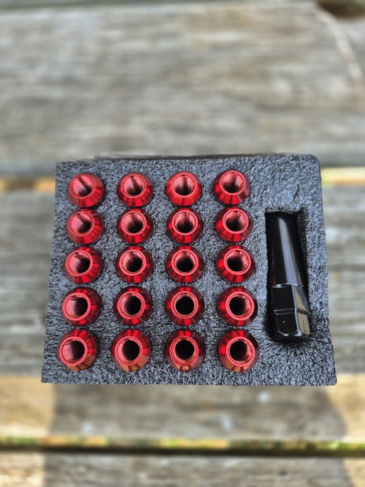 Lug Nuts