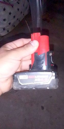 Milwaukee M12 redlithium xc 4.0 battery