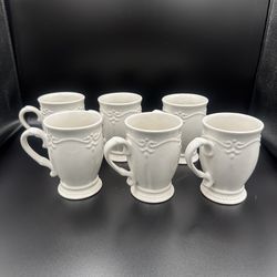 white ceramic pedestal mug is from the Southern Living Gallery Collection
