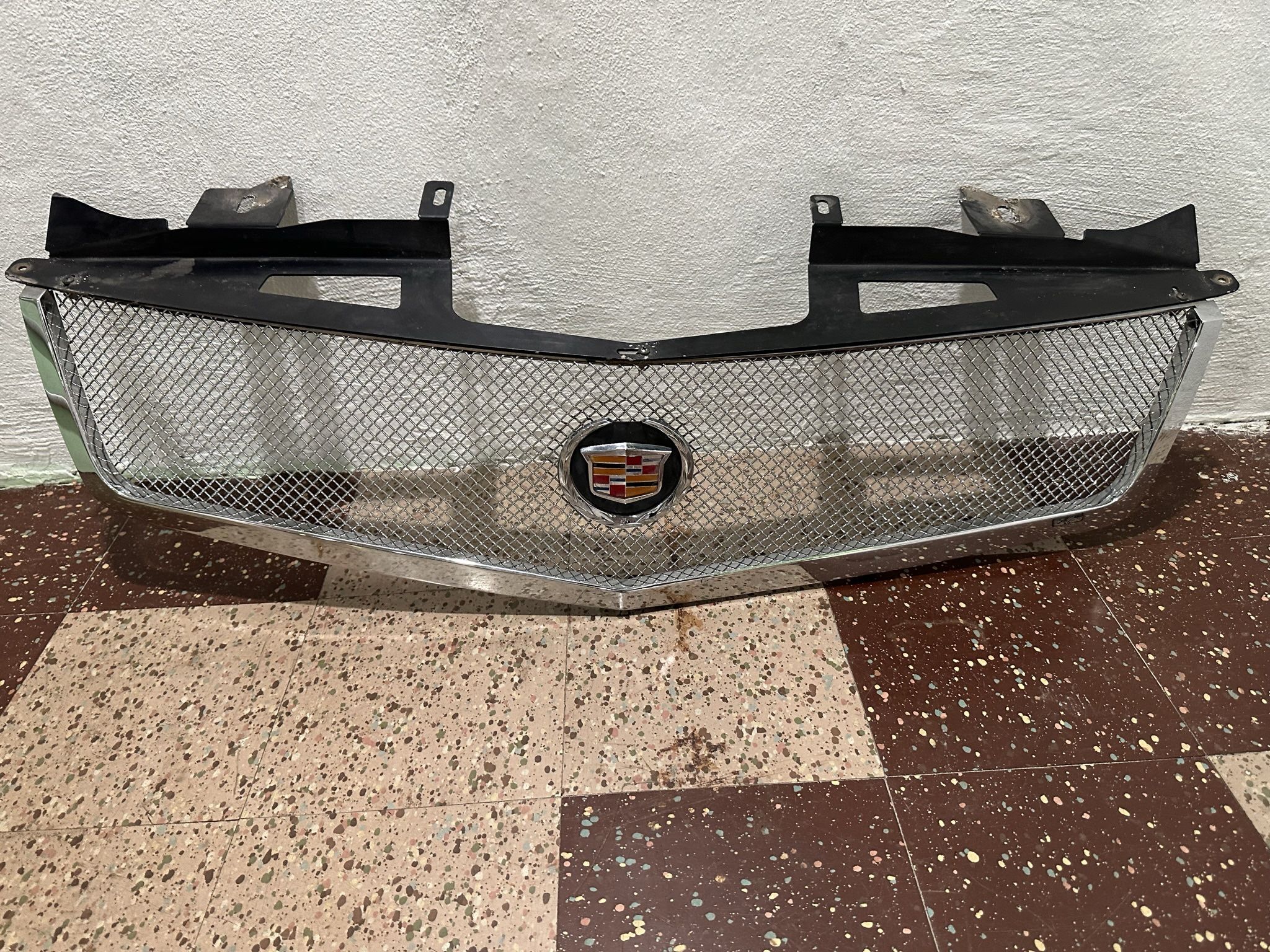 2004-2009 Cadillac SRX E&G Classics Chrome Mesh Grill Grille
