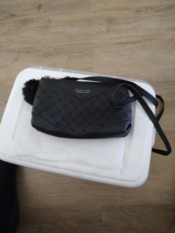 Cross Body Forever Young