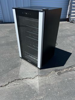 Wine fridge