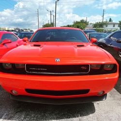 2009 Dodge Challenger 