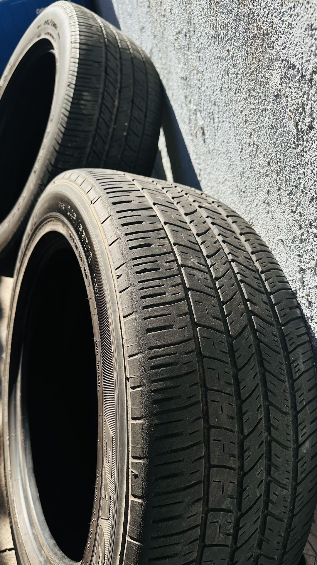 4x Goodyear Tires size 245/55R18