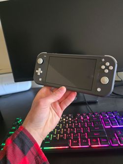 Nintendo Switch Lite Bundle & 5 Digital Games [price is negotiable]