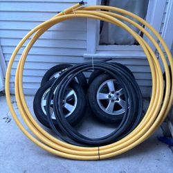 1 1/4 Inch Yellow Poly Gas Line Pipe 85ft
