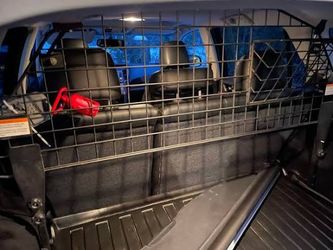 Deluxe Subaru Compartment Separator (dog guard)
