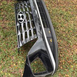 Hyundai Tucson 2022 Bumper and Grill
