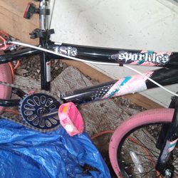 Kent Sparkles 18" Girls Bmx Freestyle Bicycle