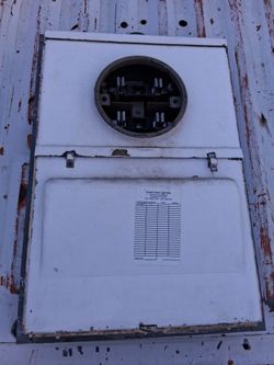Vintage zinsco 100 amp 10 space meter main panel with breakers..Still very functionable....asking $125.00