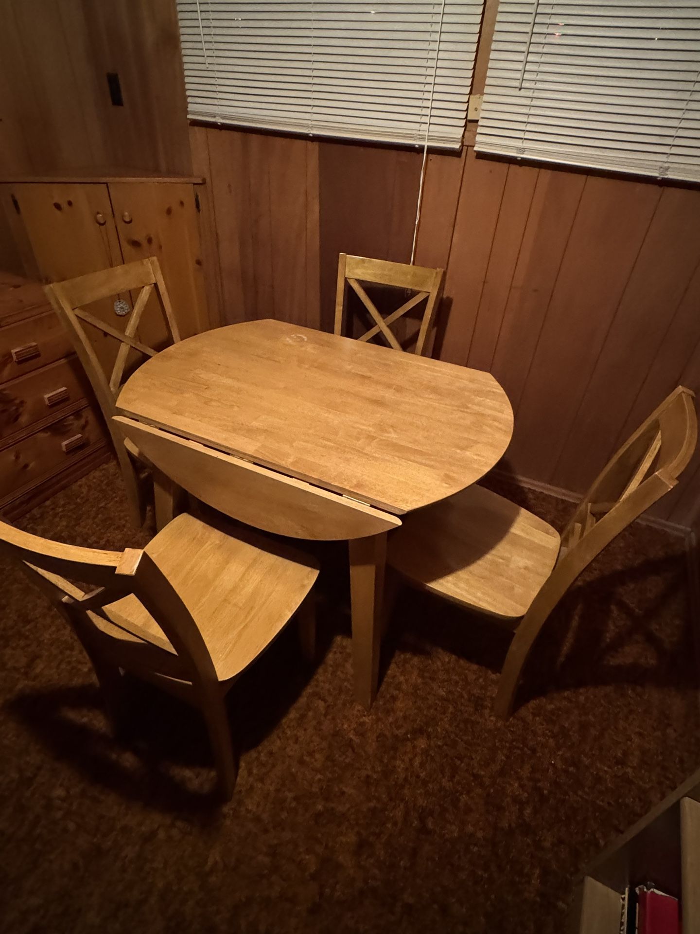 Kitchen Table  with 4 Chairs