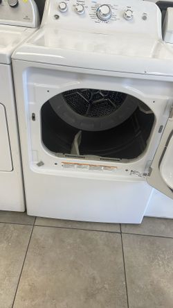 Dryer in perfect condition GE