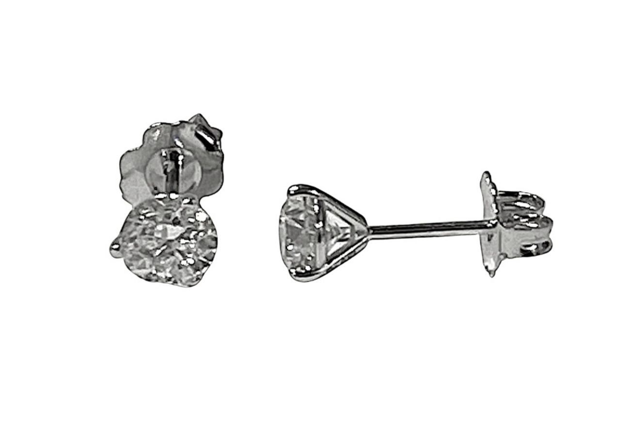 Women’s Earrings 14kt White Gold