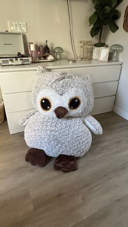 Giant Stuff Animal (Owl)