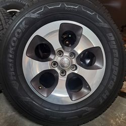 Jeep Stock Wheels And Tires