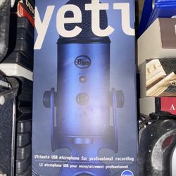 Blue Yeti Mic Midnight Blue
