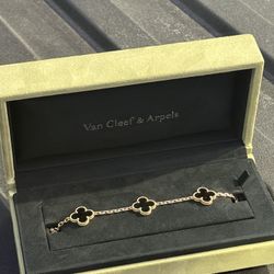 VCA Van Cleef & Arpels - 5 Motif Bracelet 