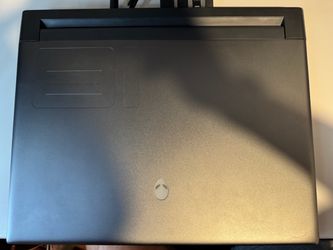 Alienware M18 R1 AMD