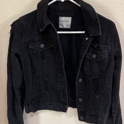Women’s Black Ripped Jean Jacket 